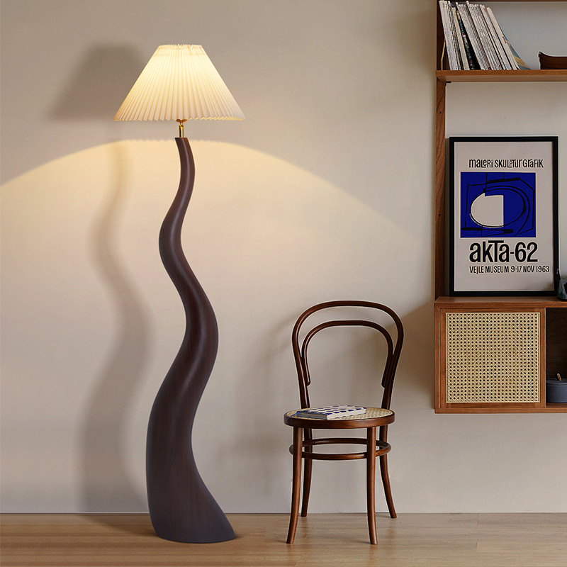 北欧艺术落地灯设计师款原木风个性创意百褶客厅卧室书房装饰立灯