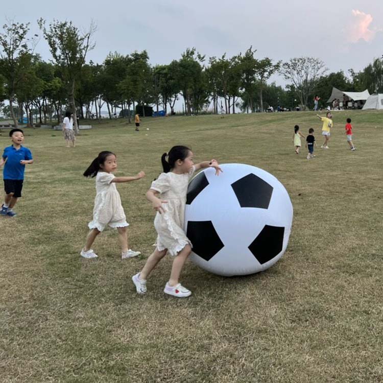 世界杯充气足球沙滩球亲子互动球游泳水球塑料球水上玩具活动道具