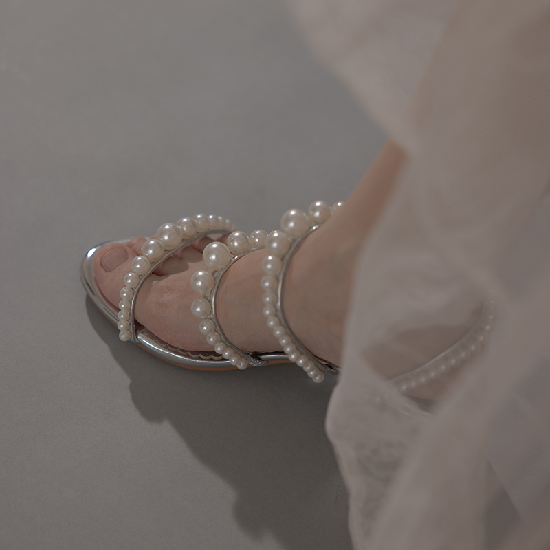 【椿】如 珠/银色珍珠一字带露趾脚腕扣带粗跟中跟凉鞋仙女风