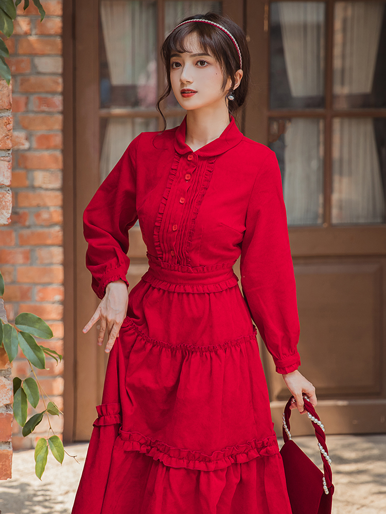 秋冬新款法式设计感复古红色连衣裙长袖收腰显瘦气质长裙茶卡盐湖